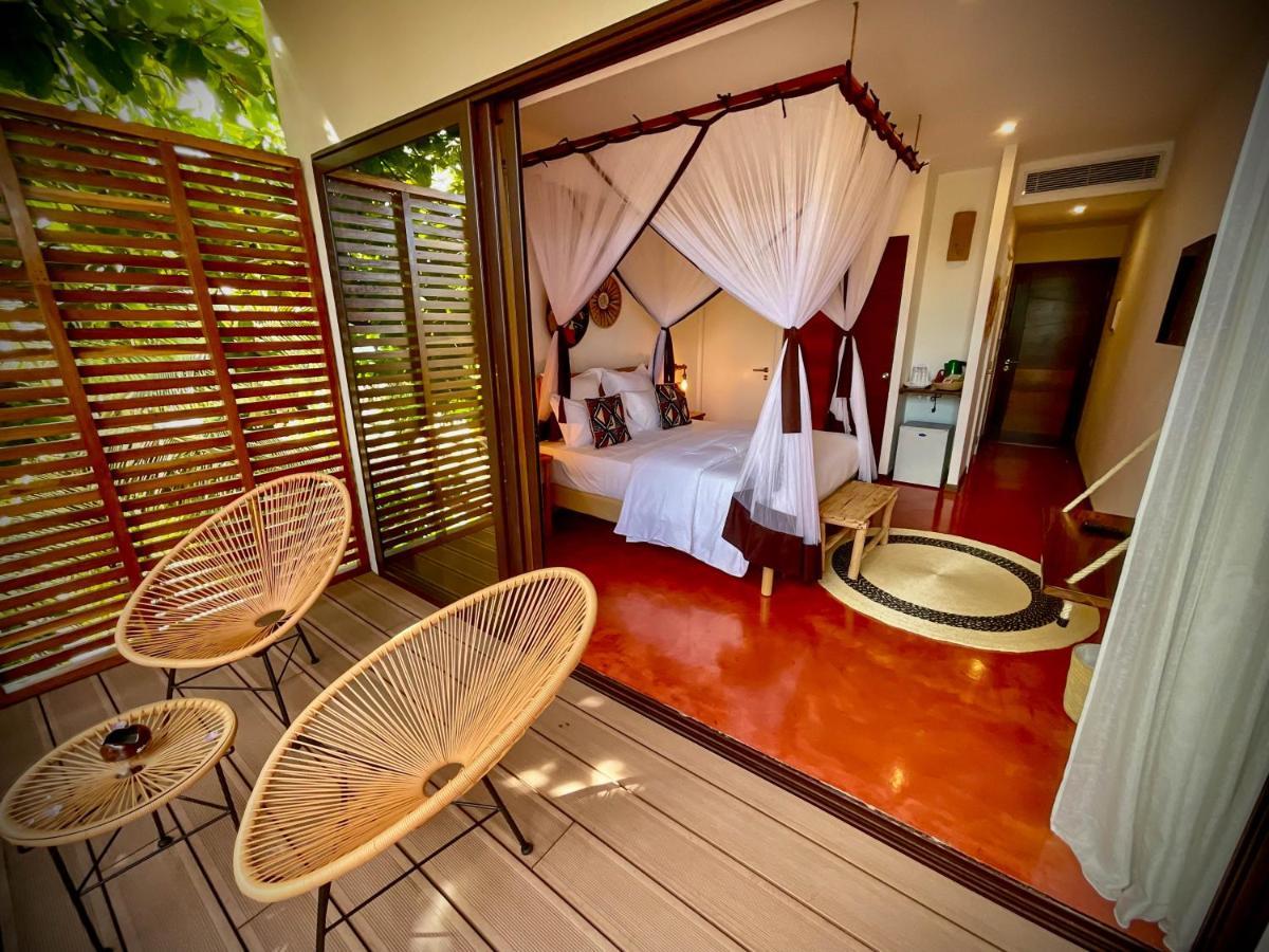 Maison Ylang Dive Center Nosy Be Exterior photo