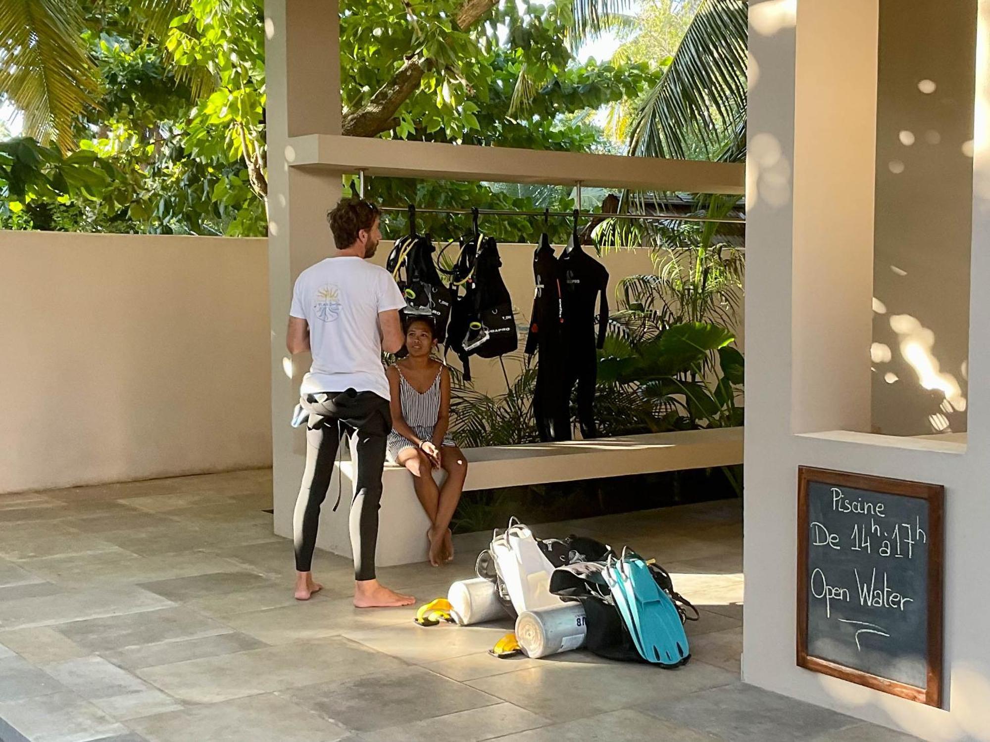 Maison Ylang Dive Center Nosy Be Exterior photo